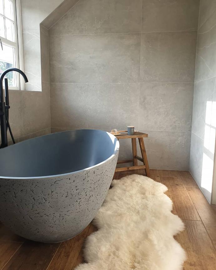 Concrete Egg Bathtub